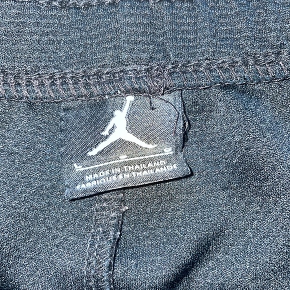 Vintage Jordan Basketball Shorts - Picture 3 of 5